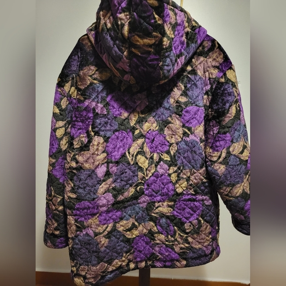 OVERSIZE VINTAGE VELOUR FLORAL JACKET - Picture 2 of 6
